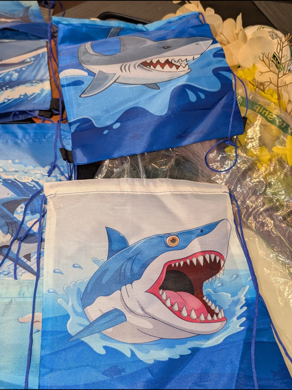 N/A shark drawstring
